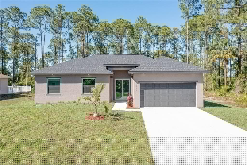 3414 74th St W, Lehigh Acres, FL 33971-2