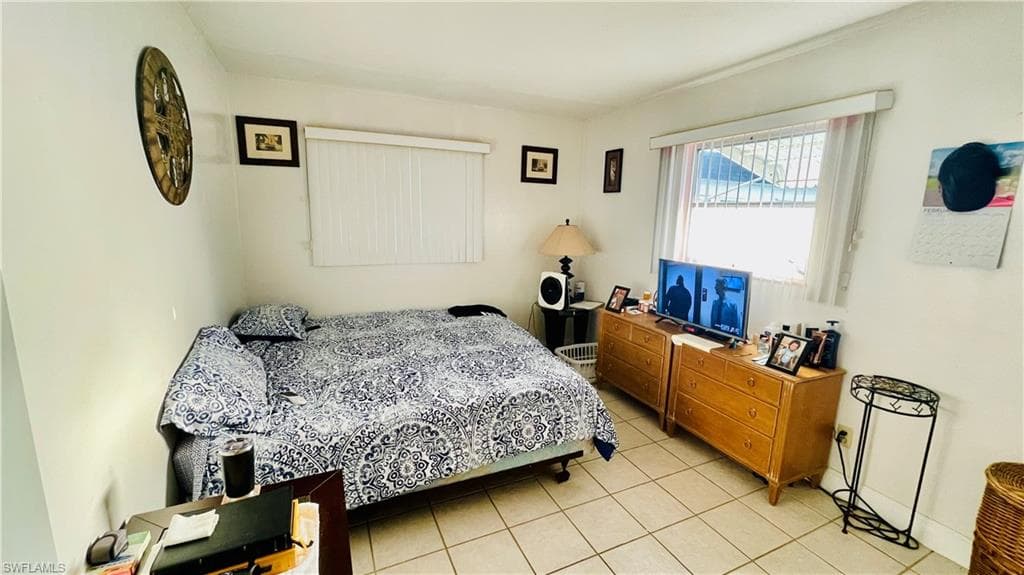 55 Tangerine Ct, Lehigh Acres, FL 33936-15