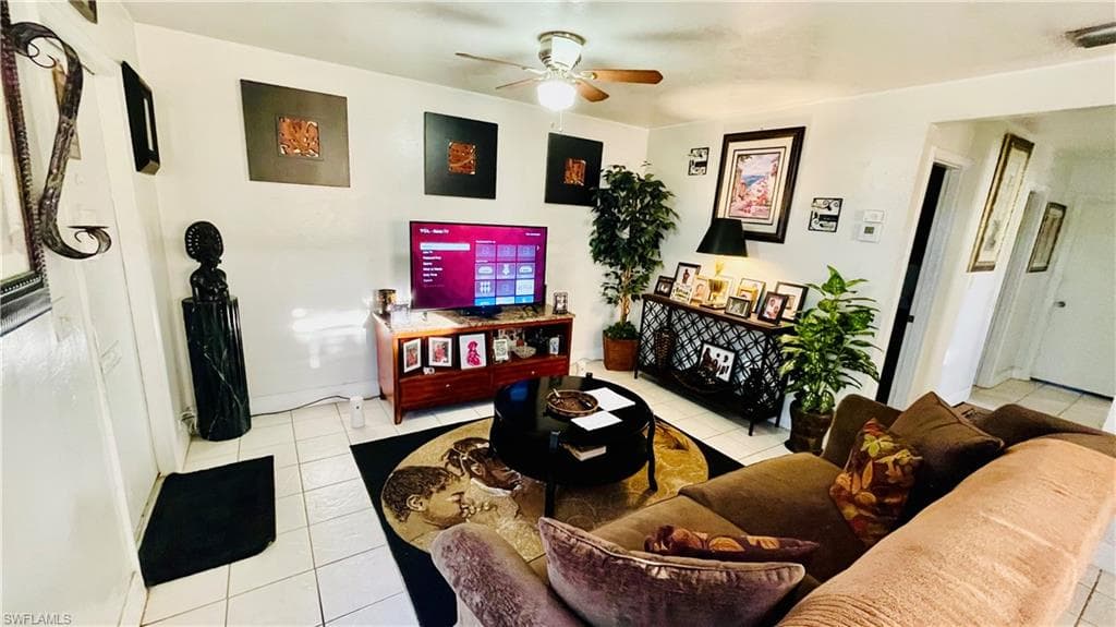 55 Tangerine Ct, Lehigh Acres, FL 33936-4