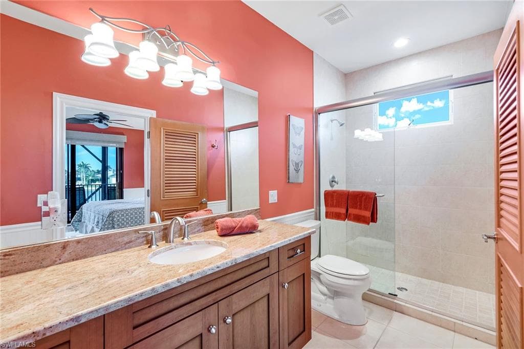 685 Embassy Ct, Marco Island, FL 34145-39