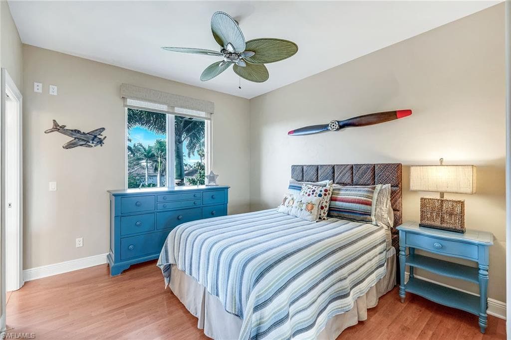 685 Embassy Ct, Marco Island, FL 34145-42