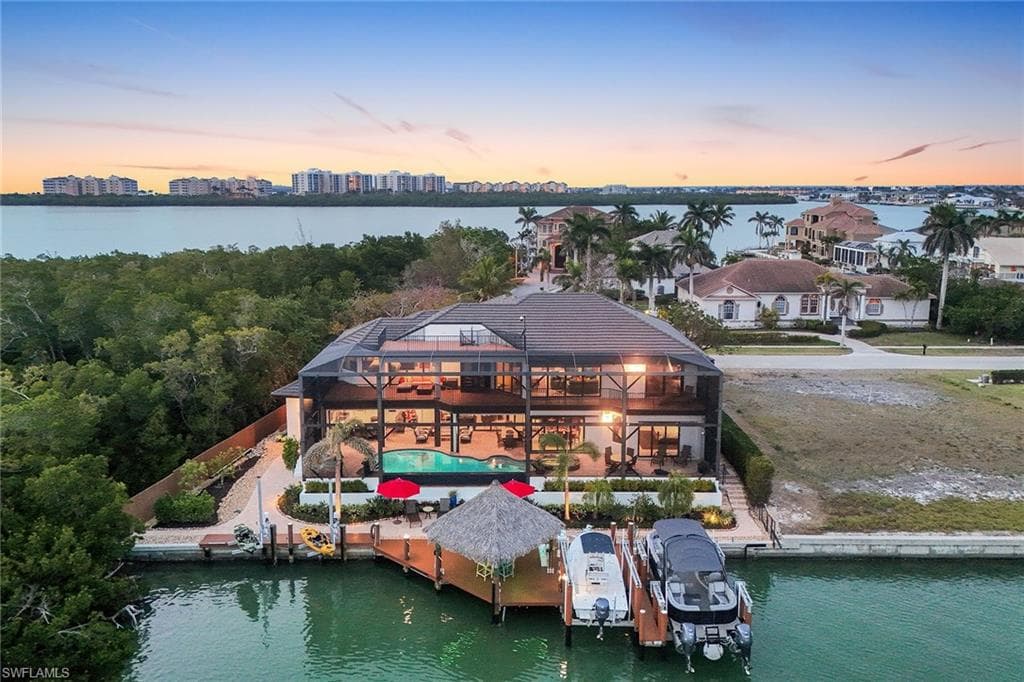 685 Embassy Ct, Marco Island, FL 34145-50