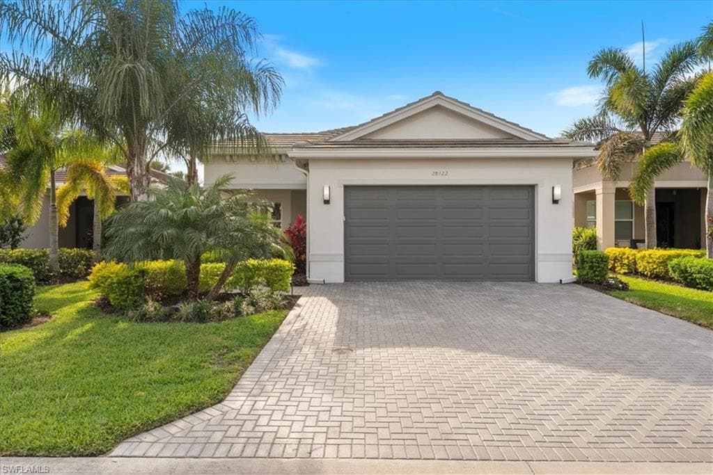 28422 Capraia Dr, Bonita Springs, FL 34135-23