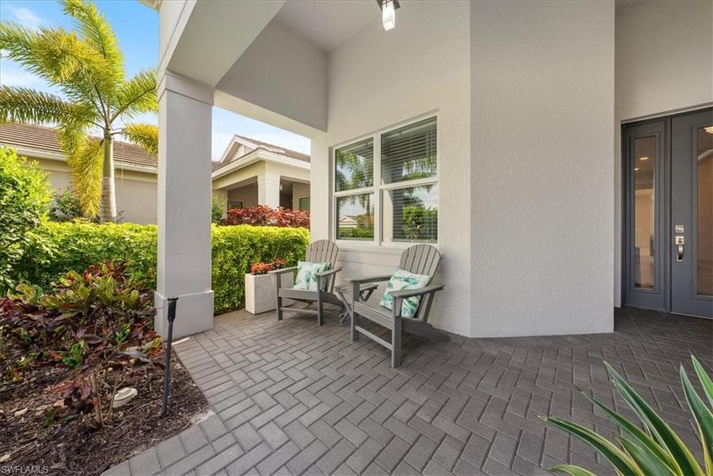 28422 Capraia Dr, Bonita Springs, FL 34135-25