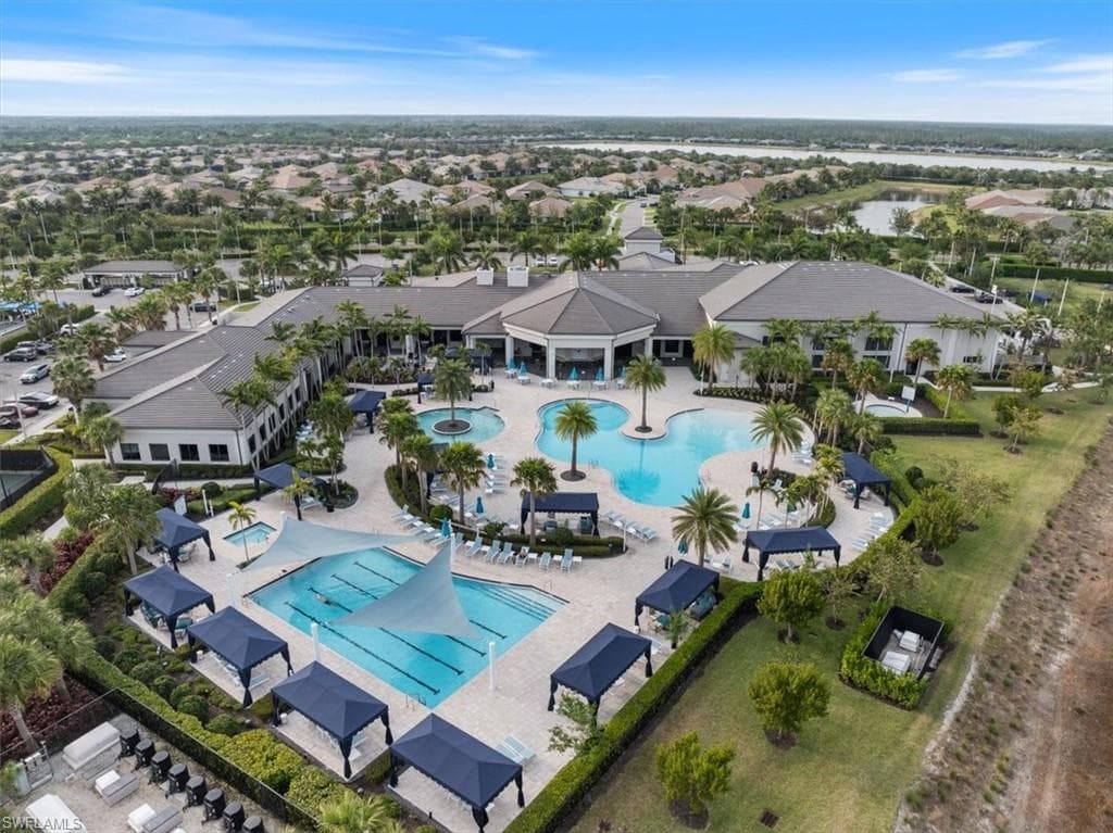 28422 Capraia Dr, Bonita Springs, FL 34135-28