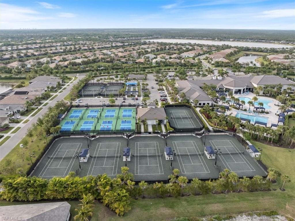 28422 Capraia Dr, Bonita Springs, FL 34135-29