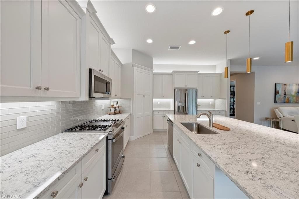 28422 Capraia Dr, Bonita Springs, FL 34135-4