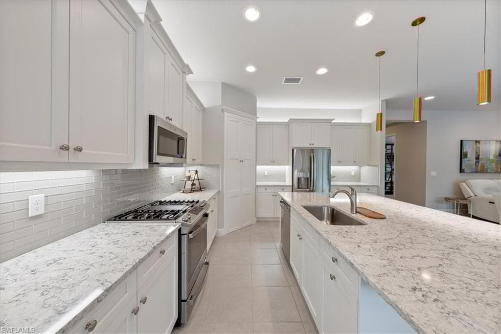 28422 Capraia Dr, Bonita Springs, FL 34135-5