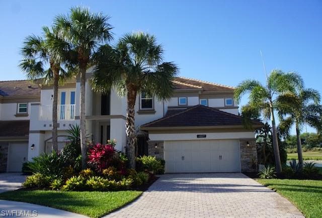 9221 Quartz Ln 9-102, Naples, FL 34120-2