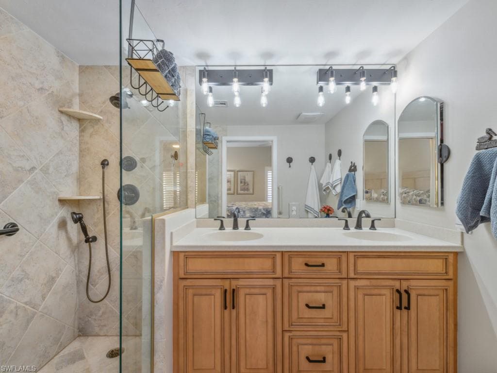 6760 Pelican Bay Blvd 342, Naples, FL 34108-11