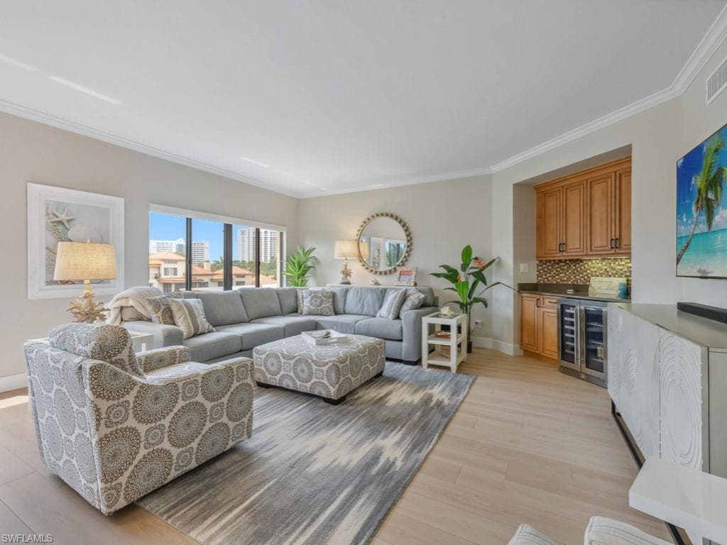 6760 Pelican Bay Blvd 342, Naples, FL 34108-3
