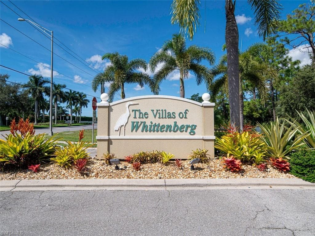 5347 Whitten Dr 88, Naples, FL 34104-25