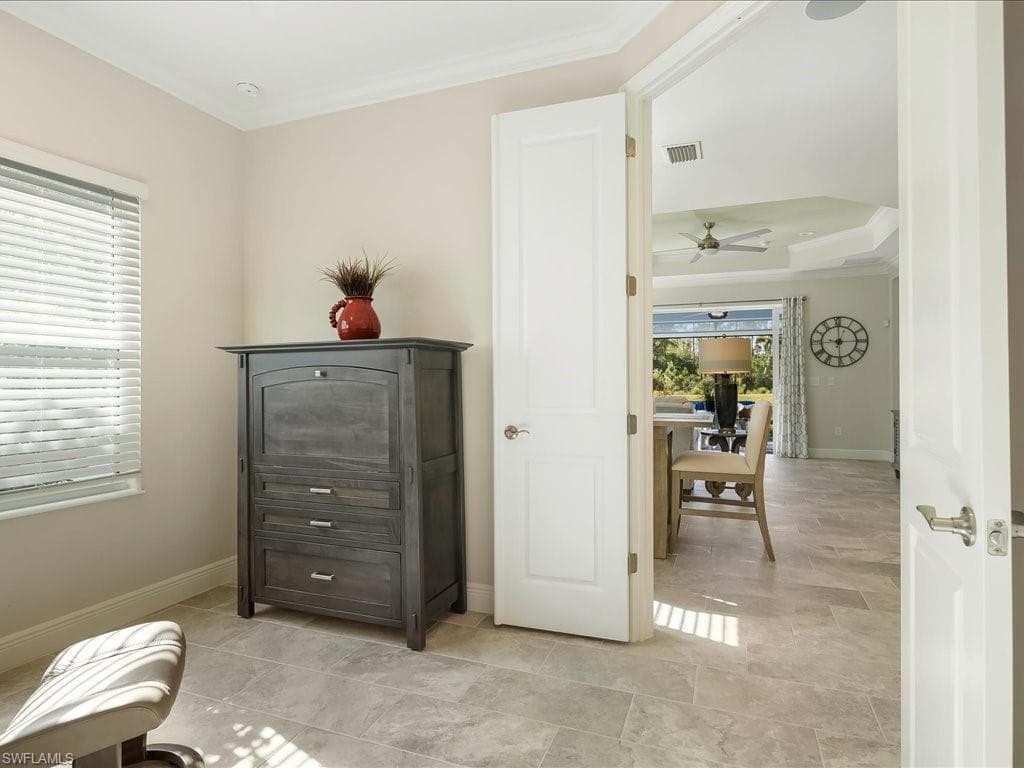 2235 Marquesa Cir S, Naples, FL 34112-14