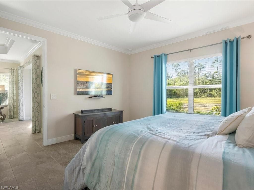 2235 Marquesa Cir S, Naples, FL 34112-17
