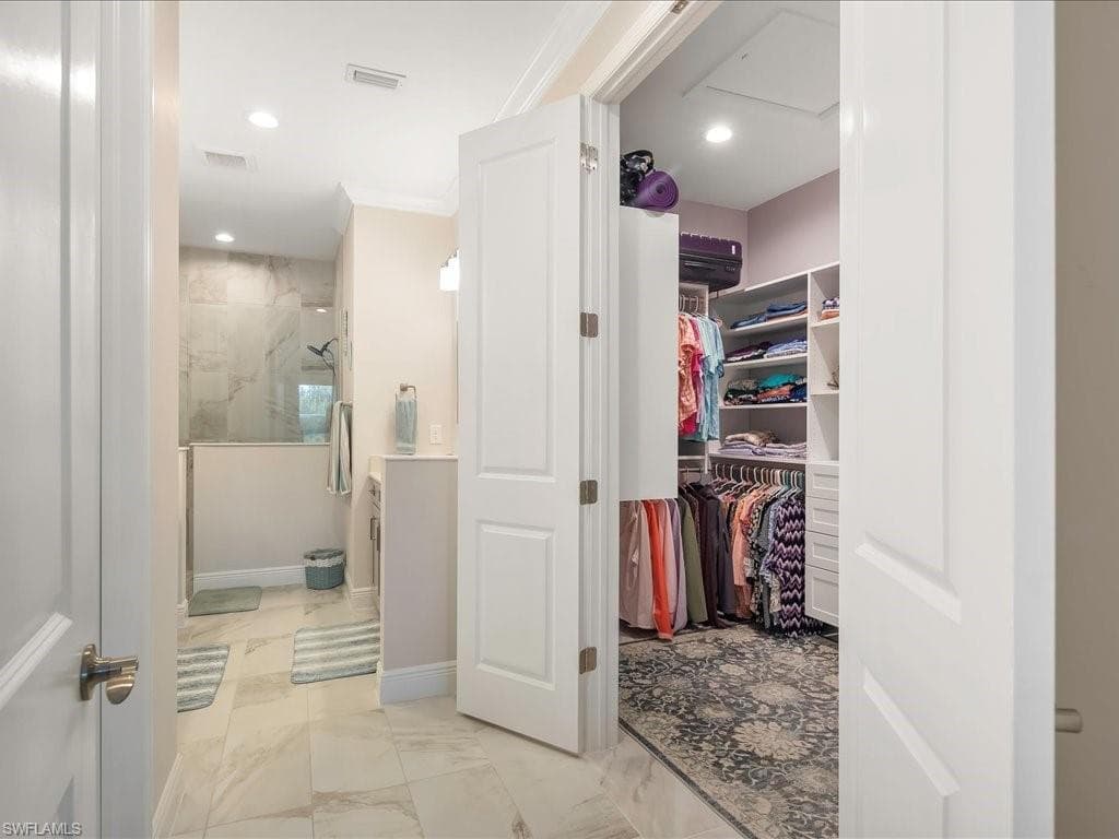 2235 Marquesa Cir S, Naples, FL 34112-20