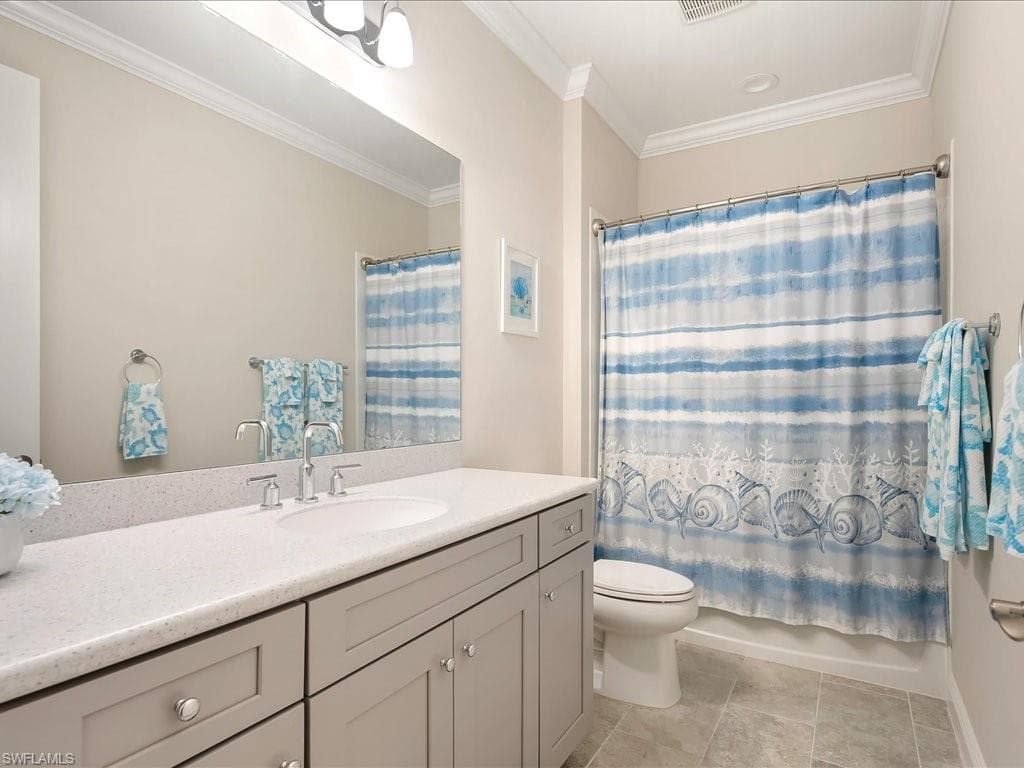 2235 Marquesa Cir S, Naples, FL 34112-25