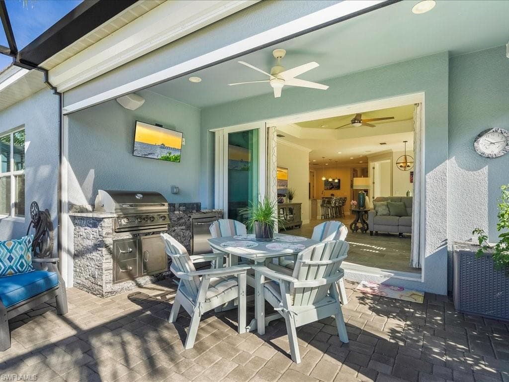 2235 Marquesa Cir S, Naples, FL 34112-29