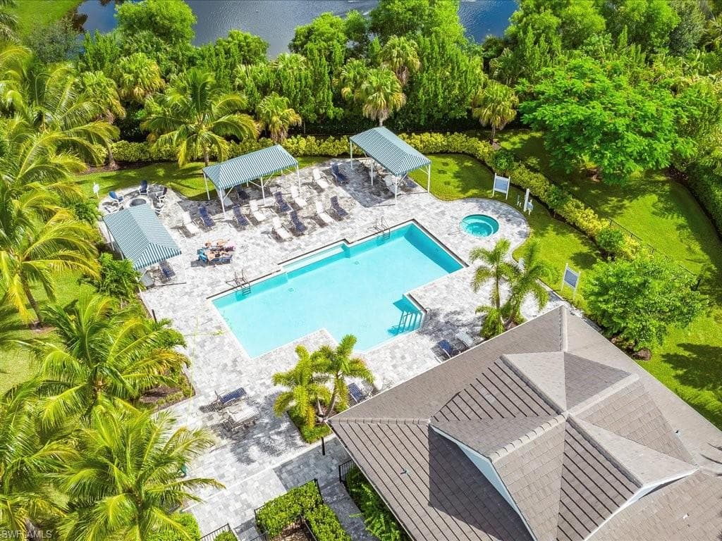 2235 Marquesa Cir S, Naples, FL 34112-38
