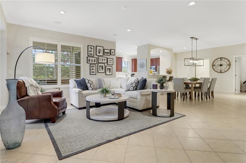 28677 San Lucas Ln 102, Bonita Springs, FL 34135-7