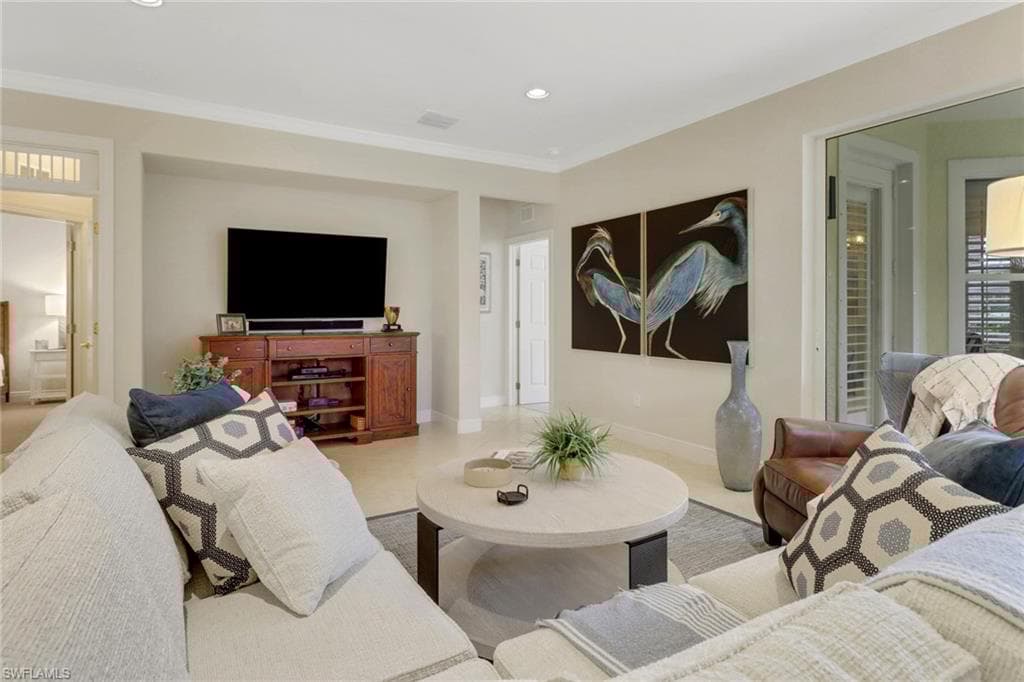 28677 San Lucas Ln 102, Bonita Springs, FL 34135-8