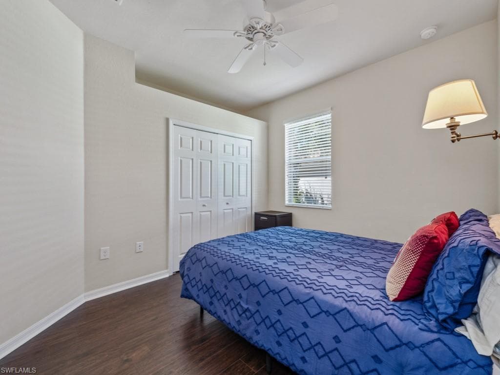 14590 Grapevine Dr, Naples, FL 34114-14