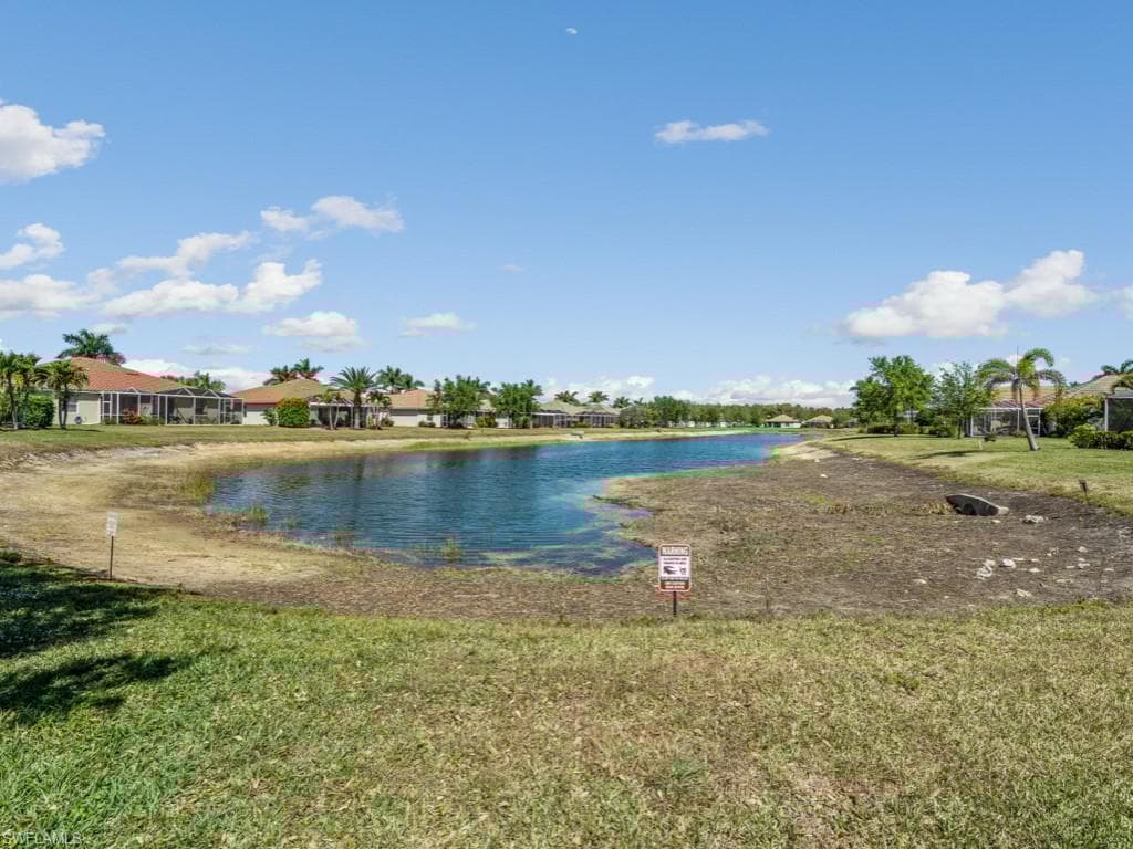 14590 Grapevine Dr, Naples, FL 34114-22
