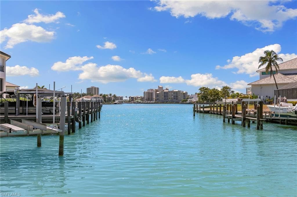 810 Arcadia Ct, Marco Island, FL 34145-31
