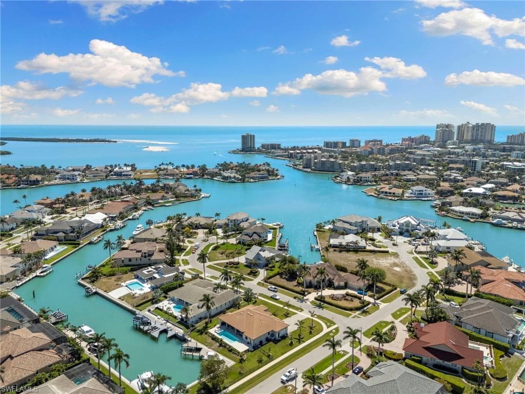810 Arcadia Ct, Marco Island, FL 34145-33