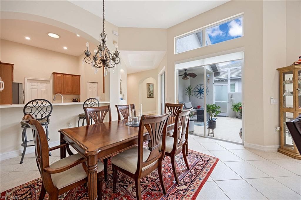 1833 Tarpon Bay Dr S 73, Naples, FL 34119-9