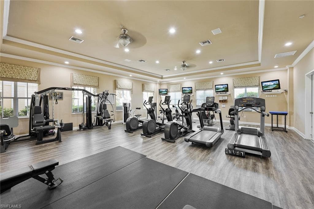 1833 Tarpon Bay Dr S 73, Naples, FL 34119-43