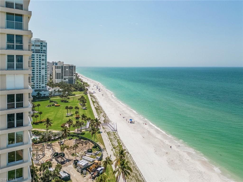4301 Gulf Shore Blvd N 1902, Naples, FL 34103-22