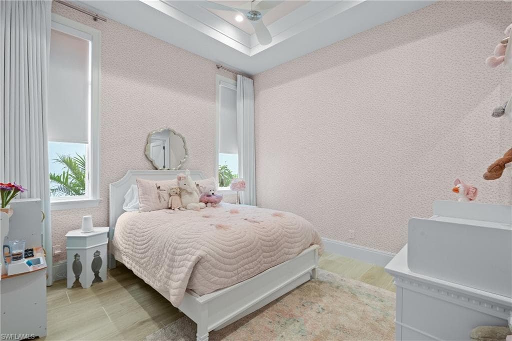 6826 Mangrove Ave, Naples, FL 34109-28