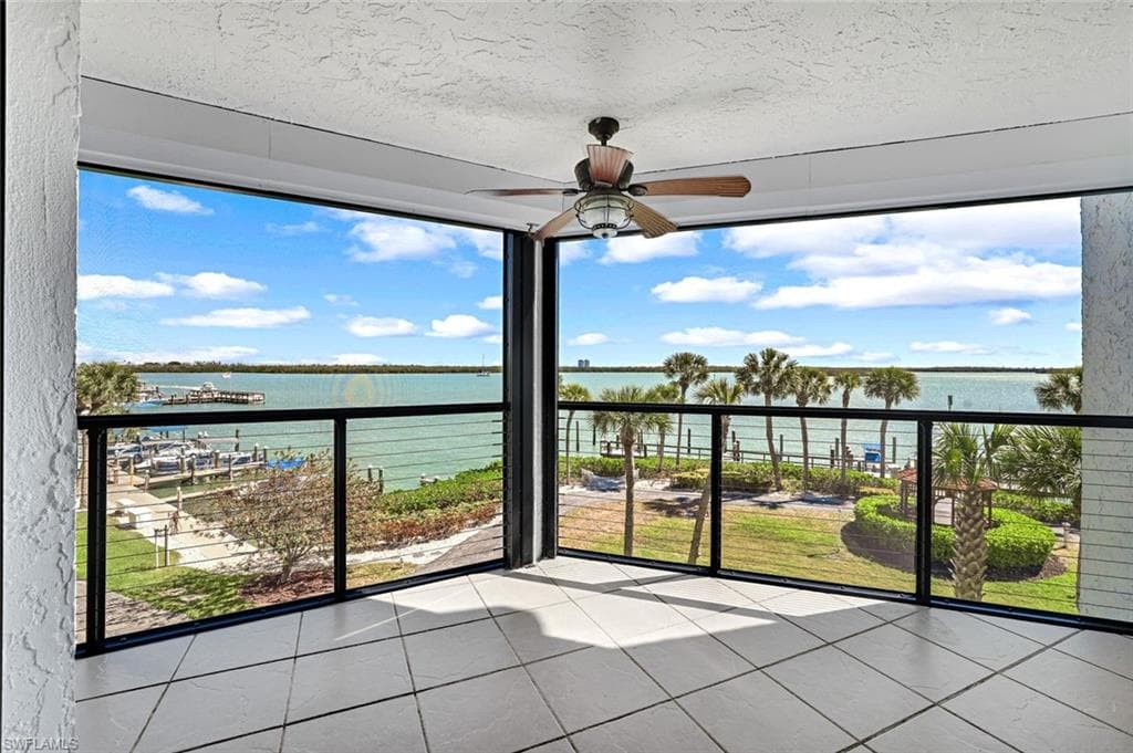 1085 Bald Eagle Dr D306, Marco Island, FL 34145-21