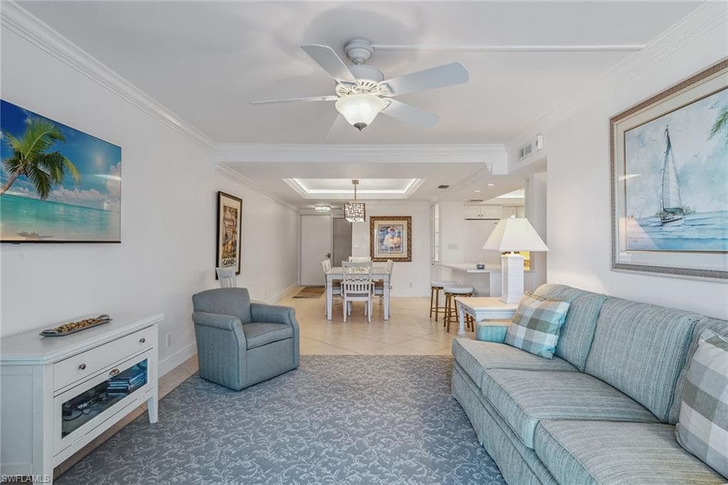 3443 Gulf Shore Blvd N 403, Naples, FL 34103-9