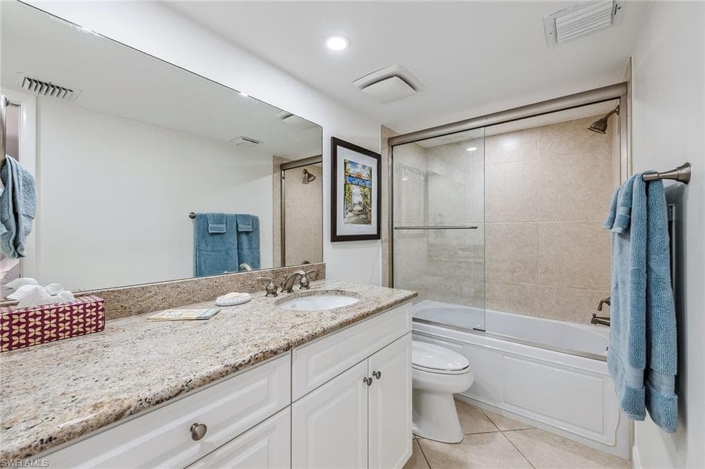 3443 Gulf Shore Blvd N 403, Naples, FL 34103-14