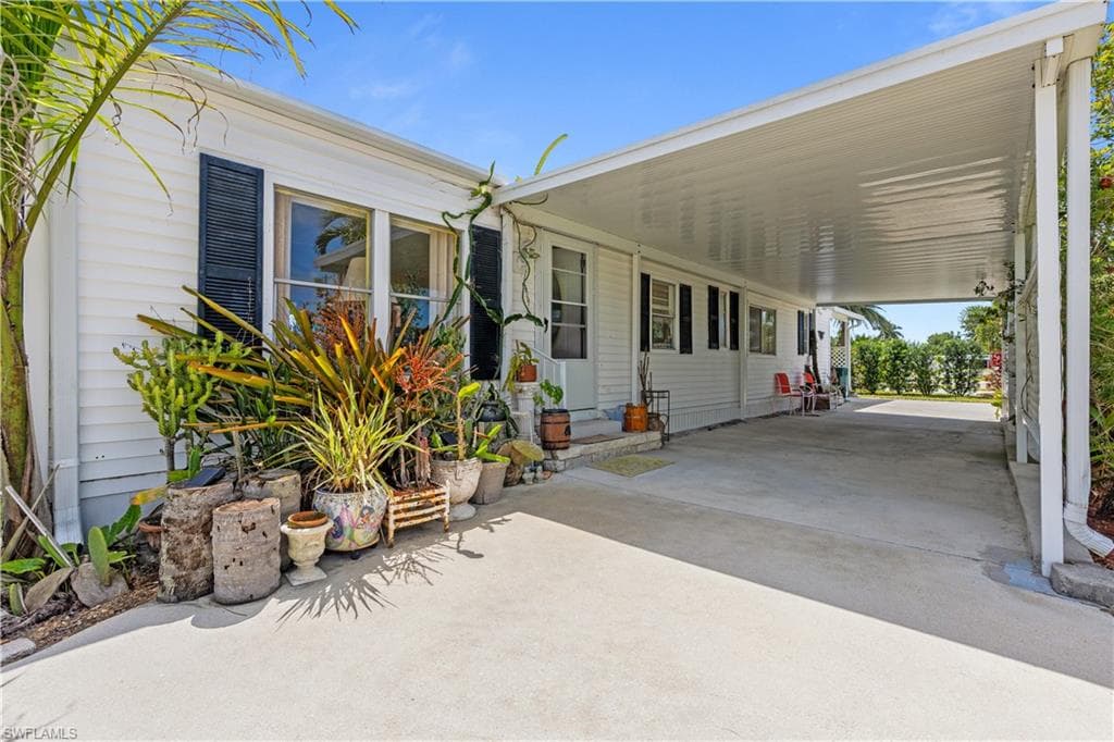 101 Audubon Rd, Naples, FL 34114-12