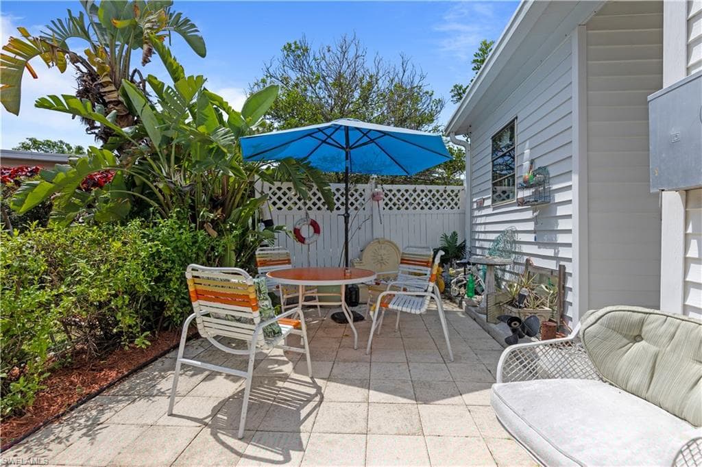 101 Audubon Rd, Naples, FL 34114-28