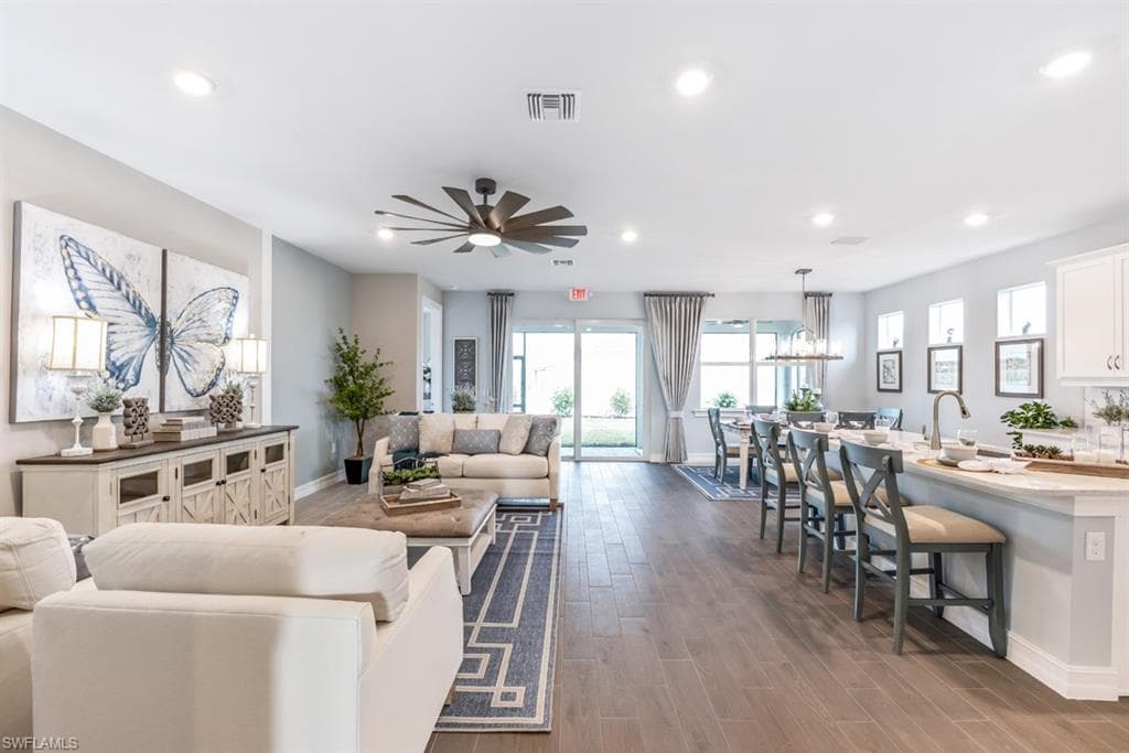 18224 Water Crossing Dr, North Fort Myers, FL 33917-4