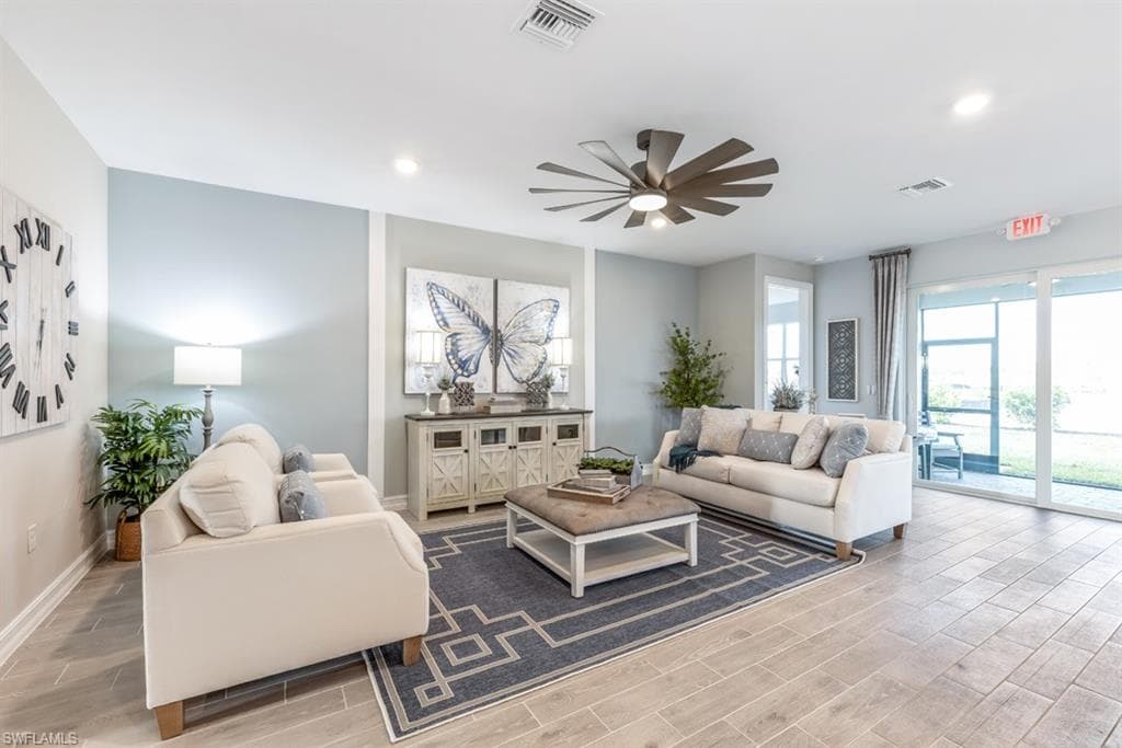 18224 Water Crossing Dr, North Fort Myers, FL 33917-6