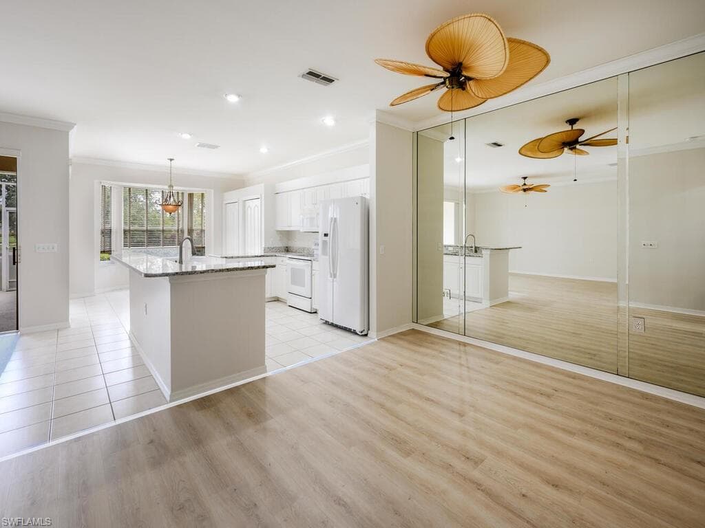 1834 Morning Sun Ln C-39, Naples, FL 34119-3