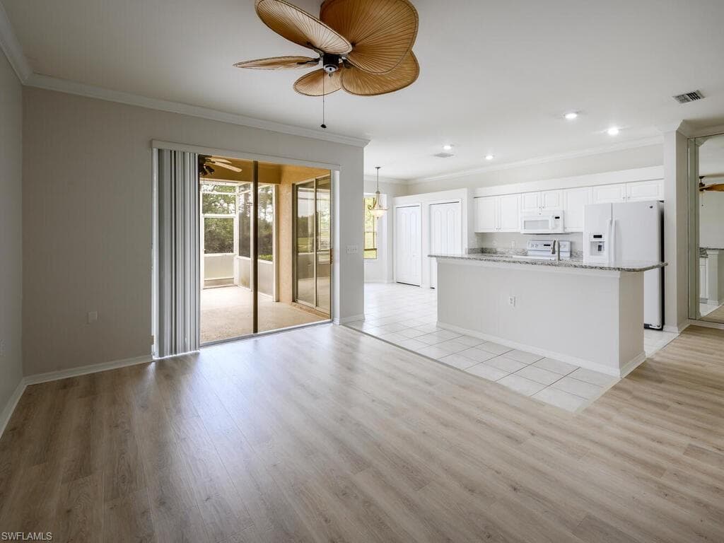 1834 Morning Sun Ln C-39, Naples, FL 34119-5