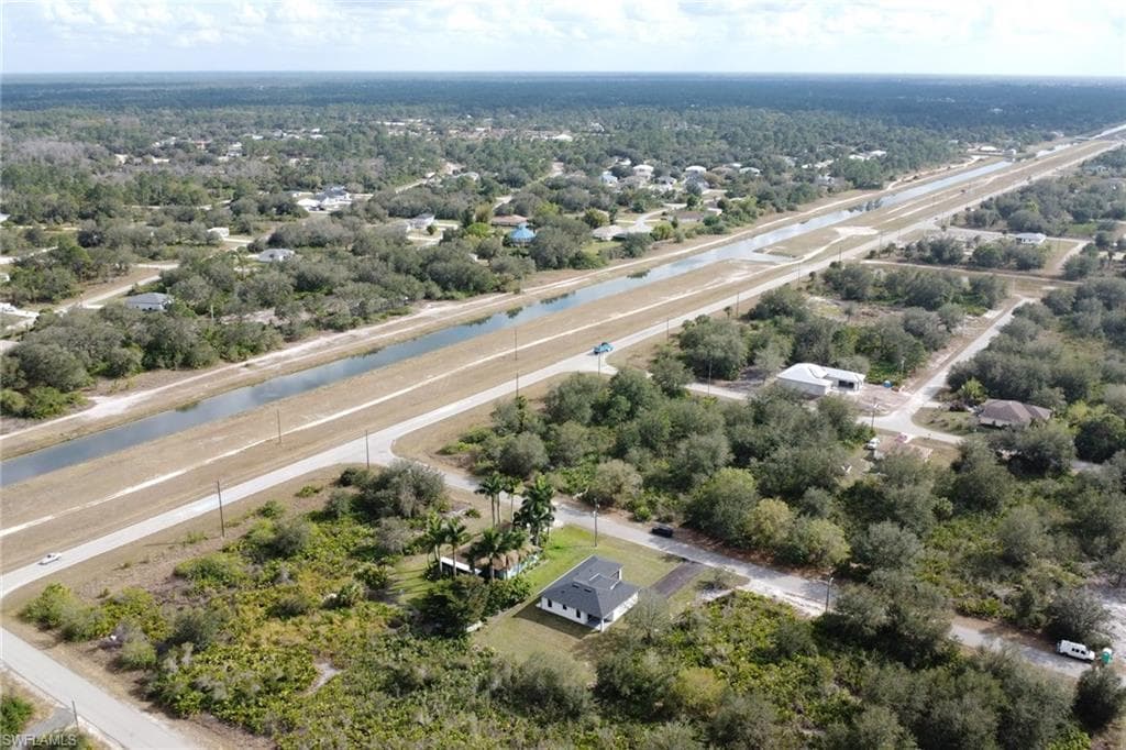 2504 62nd St W, Lehigh Acres, FL 33971-36