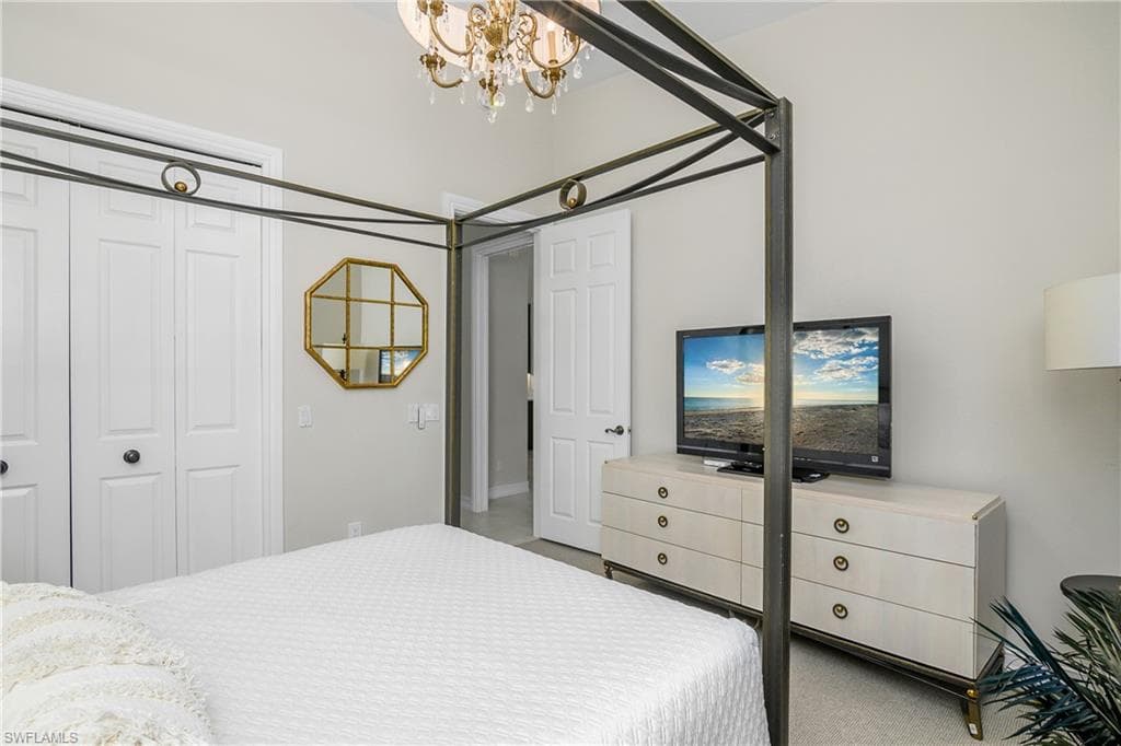 700 Bentwater Cir 203, Naples, FL 34108-16