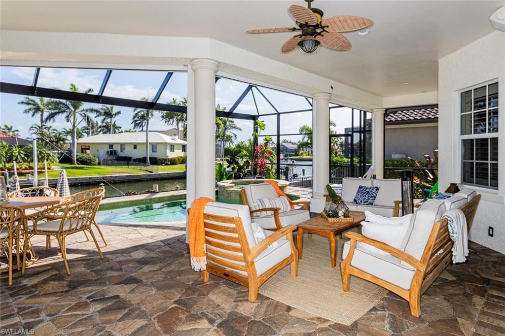 1552 Kingston Ct, Marco Island, FL 34145-25