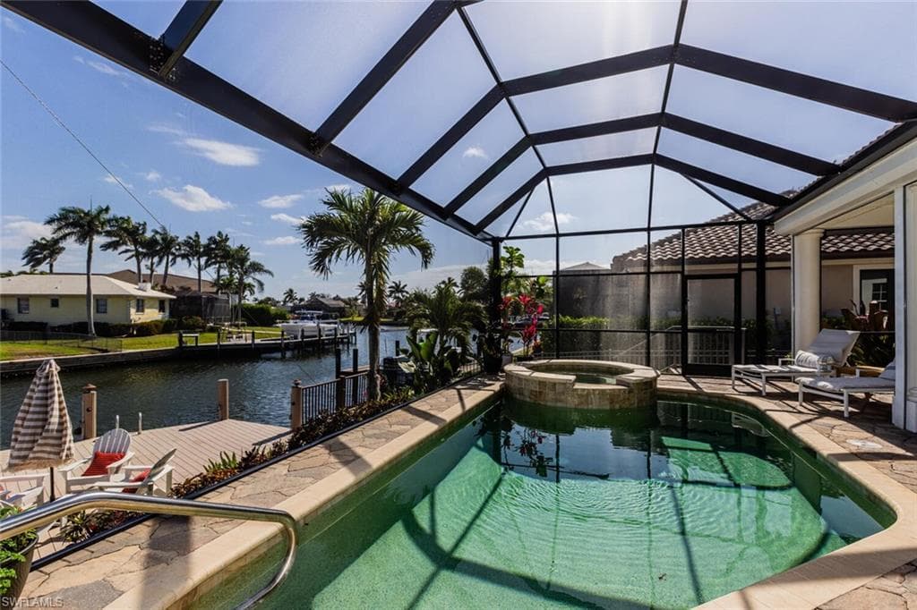 1552 Kingston Ct, Marco Island, FL 34145-26