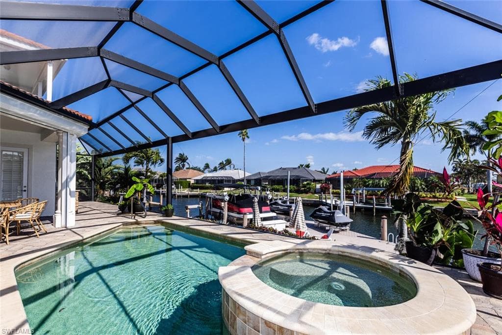 1552 Kingston Ct, Marco Island, FL 34145-29