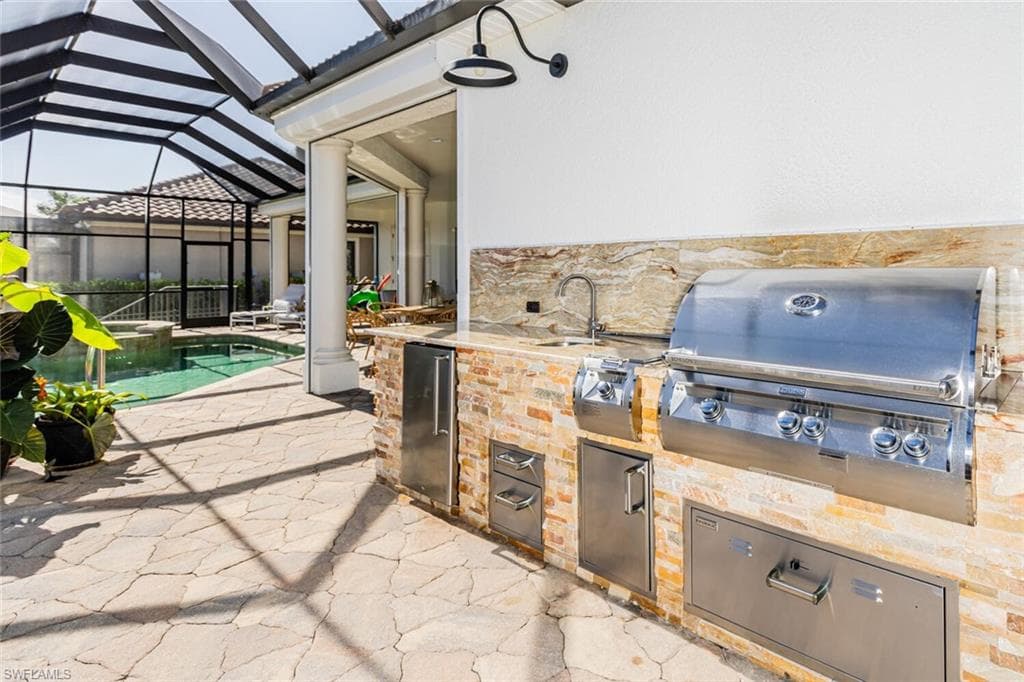 1552 Kingston Ct, Marco Island, FL 34145-33