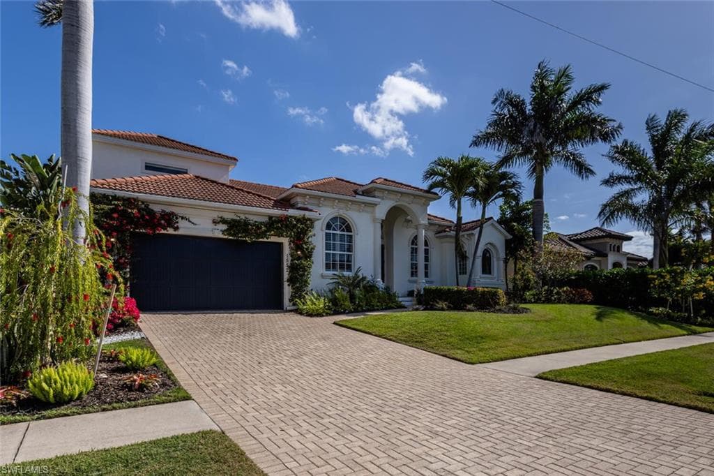 1552 Kingston Ct, Marco Island, FL 34145-37