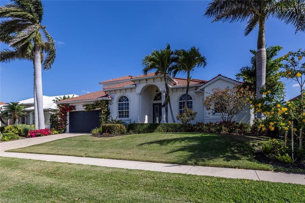 1552 Kingston Ct, Marco Island, FL 34145-39