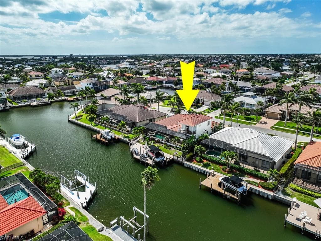1552 Kingston Ct, Marco Island, FL 34145-45